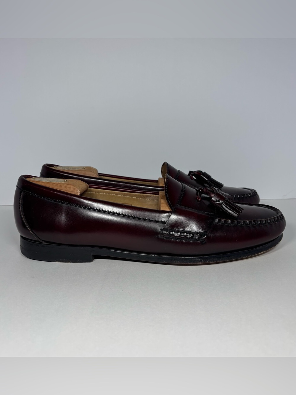 Cole Haan Men's Tassel Loafers in Deep Burgundy Size 12